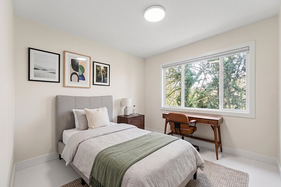 1949 Mahon Avenue North Vancouver, BC - 12