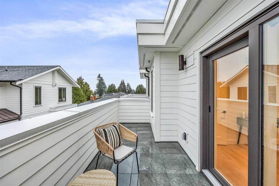 1016 W 52nd Avenue Vancouver, BC - 19