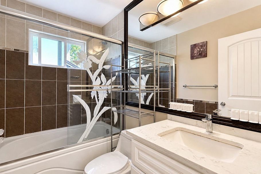 8318 Fremlin Street Vancouver, BC - 25