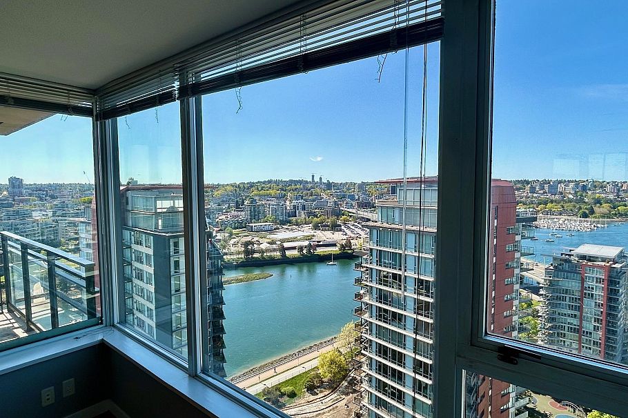 3005 33 SMITHE STREET, Vancouver BC V6B 0B5 Vancouver, BC - 1