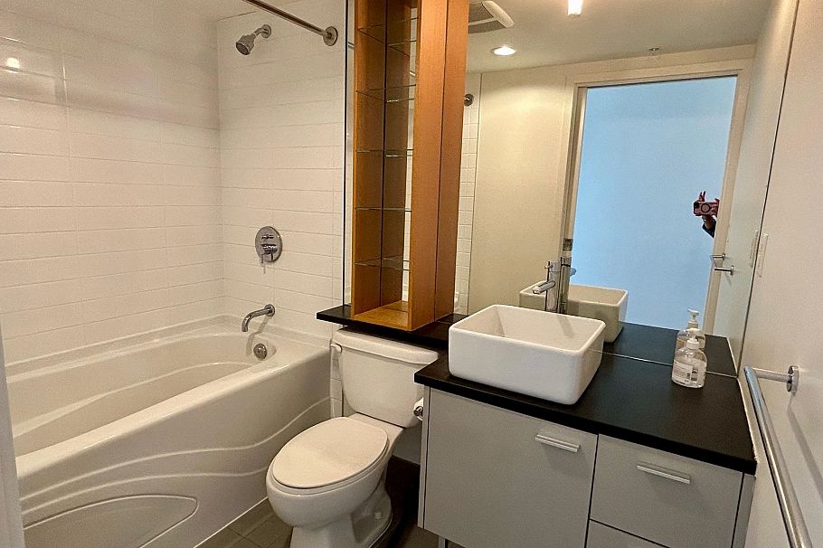 3005 33 SMITHE STREET, Vancouver BC V6B 0B5 Vancouver, BC - 6