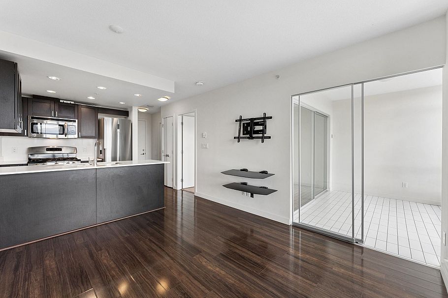 1003 4815 Eldorado Mews Vancouver, BC - 2