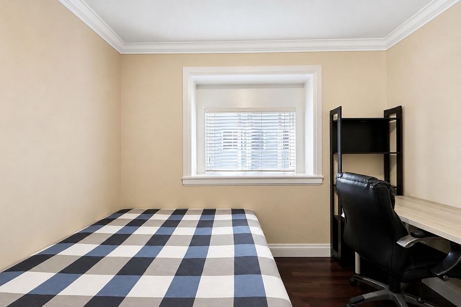 8318 Fremlin Street Vancouver, BC - 22