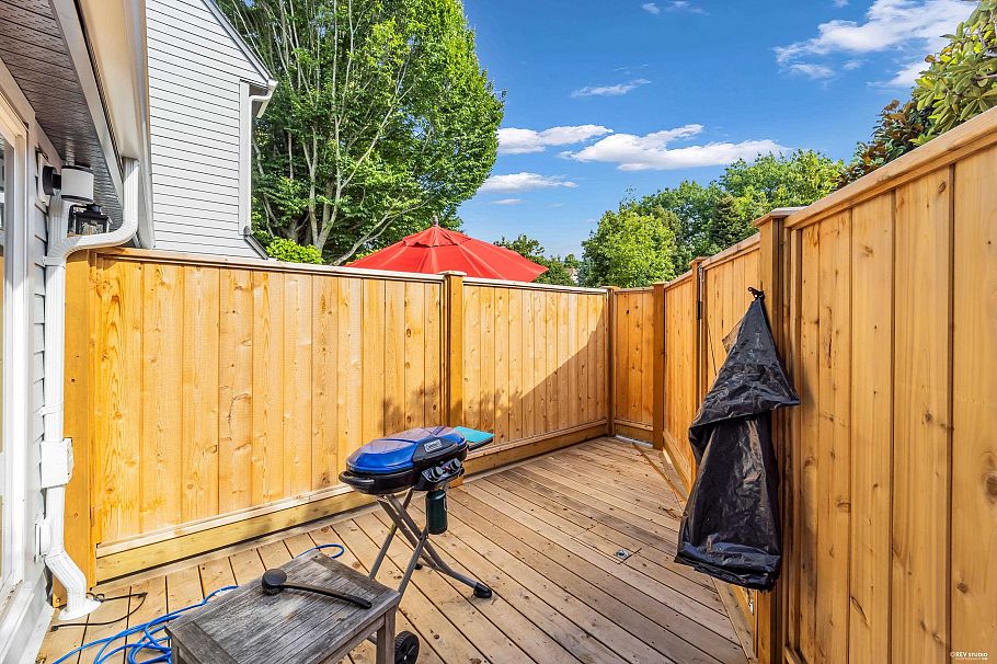 265 E Keith Road North Vancouver, BC - 29