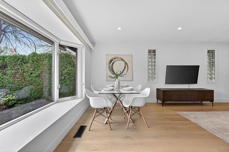 4377 W 12th Avenue Vancouver, BC - 7