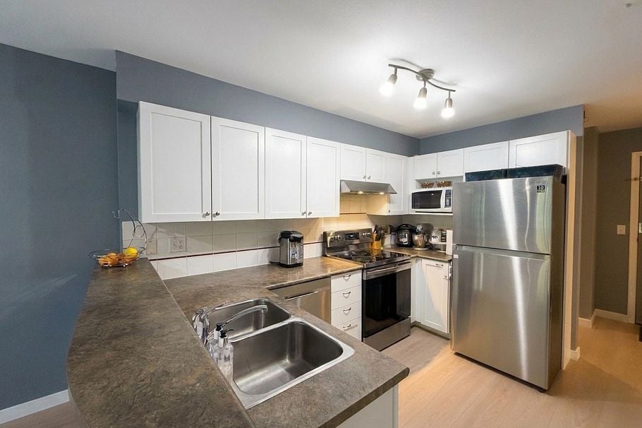 208 5355 Boundary Road Vancouver, BC - 10