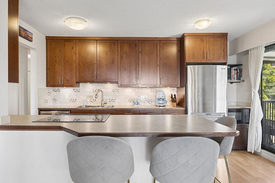 304 252 W 2nd Street North Vancouver, BC - 7