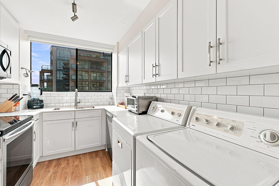 803 140 E Keith Road North Vancouver, BC - 14