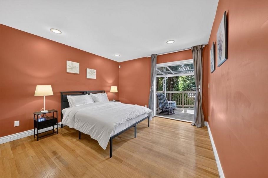 4549 W 12th Avenue Vancouver, BC - 29