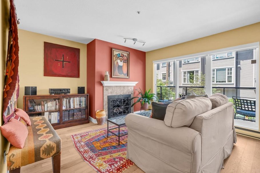 204 833 W 16th Avenue Vancouver, BC - 5