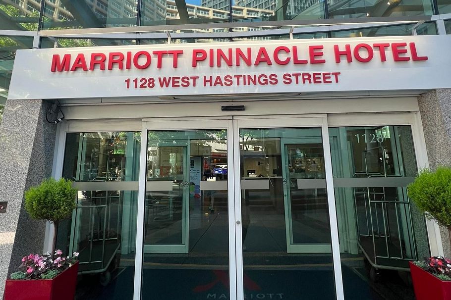 2321 1128 W Hastings Street Vancouver, BC - 2