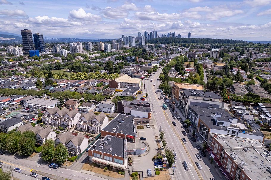 207 3050 Kingsway Vancouver, BC - 8