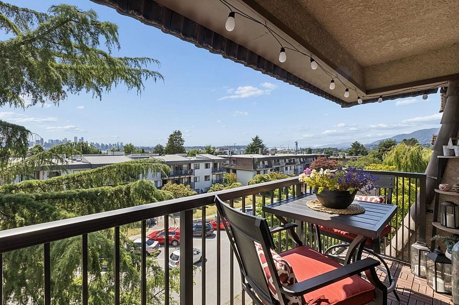 304 252 W 2nd Street North Vancouver, BC - 14