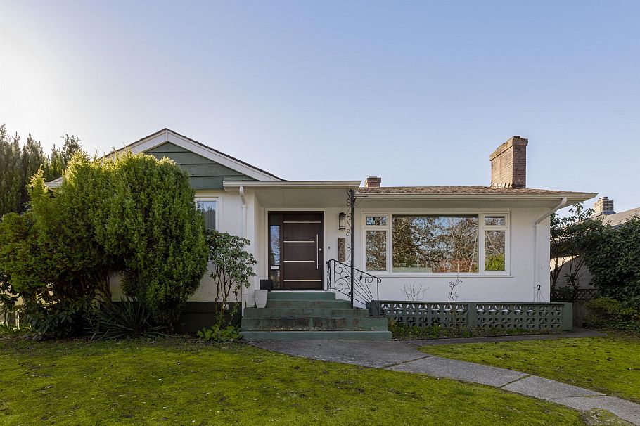 5935 Prince Albert Street Vancouver, BC - 1
