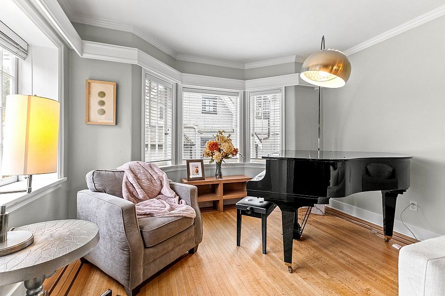 6713 Arbutus Street Vancouver, BC - 24