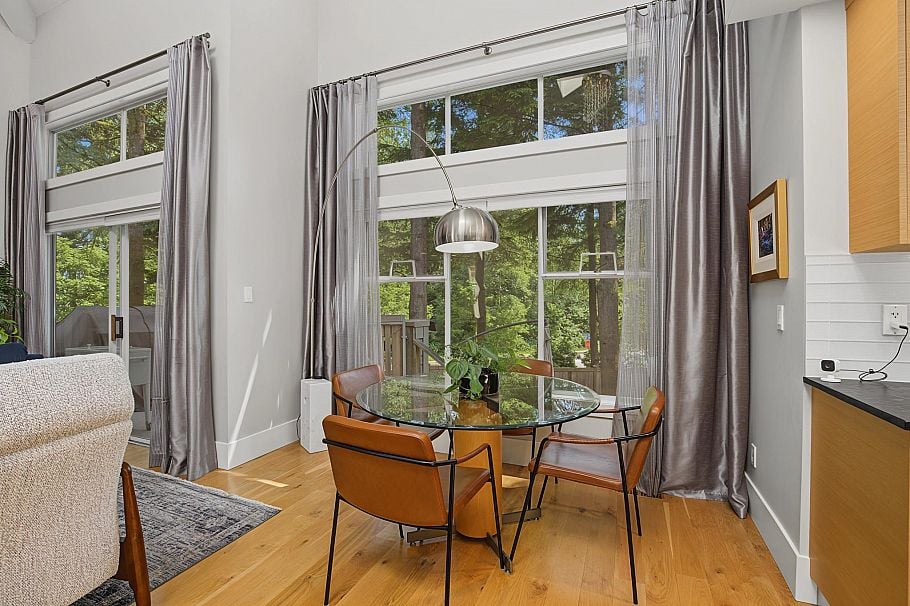 20 1900 Indian River Crescent North Vancouver, BC - 5