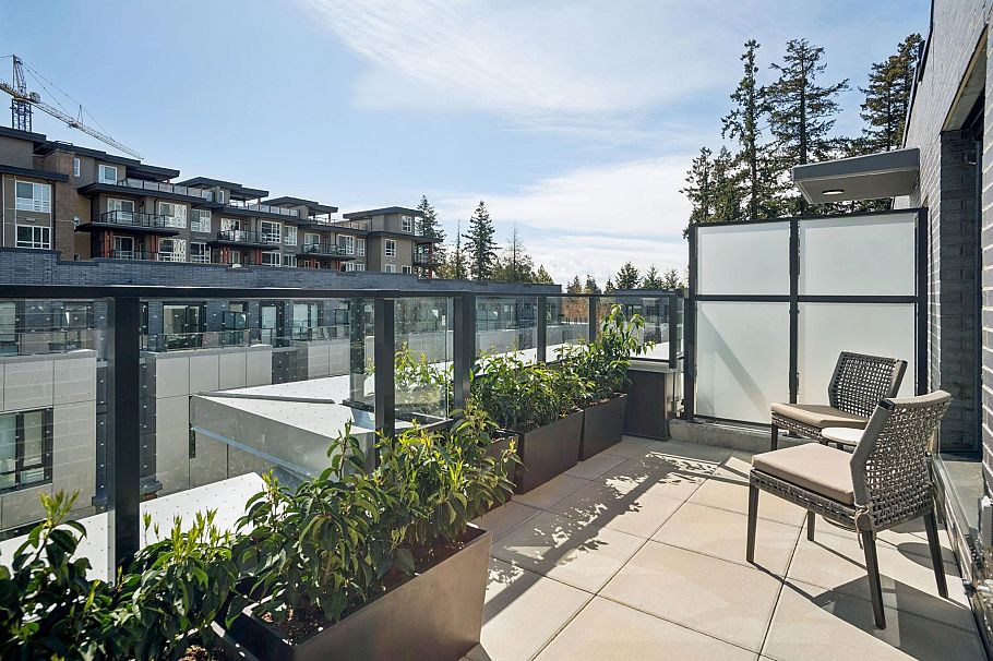1 6138 Birney Avenue Vancouver, BC - 30