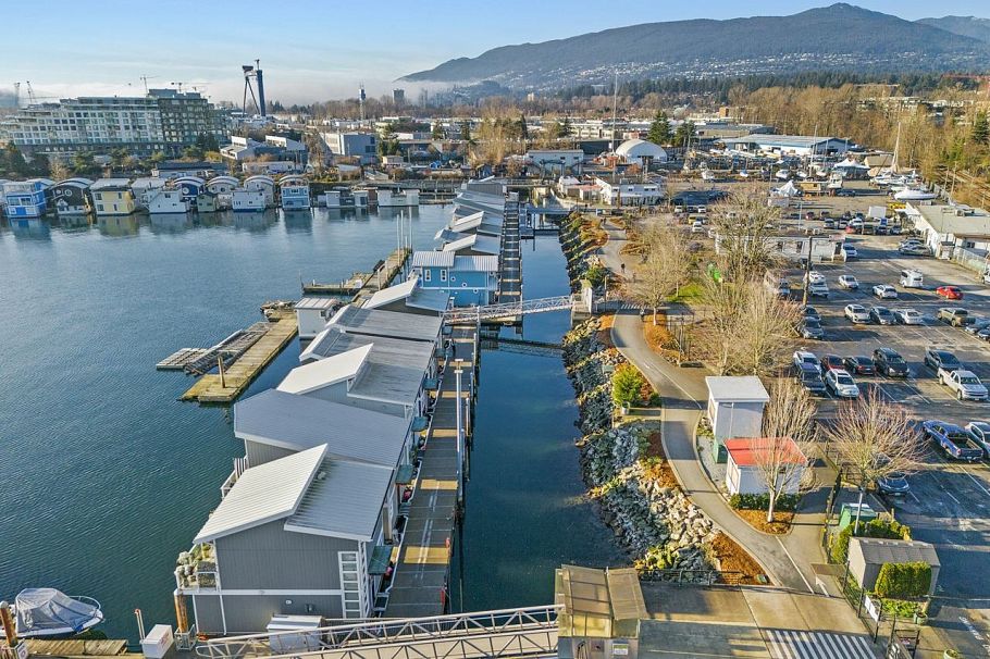 20 415 W ESPLANADE AVENUE, North Vancouver BC V7M 1A6 North Vancouver, BC - 9