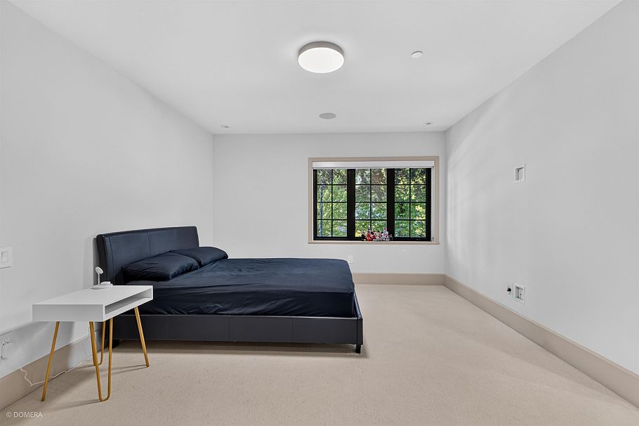 2 1157 W 33rd Avenue Vancouver, BC - 13