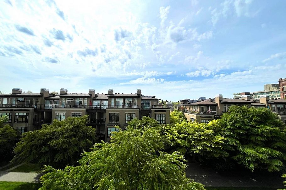 404 2655 Cranberry Drive Vancouver, BC - 8