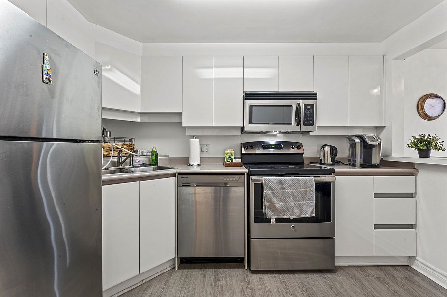 2102 930 Cambie Street Vancouver, BC - 4