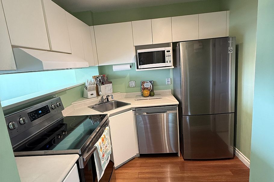 606 1188 Richards Street Vancouver, BC - 12