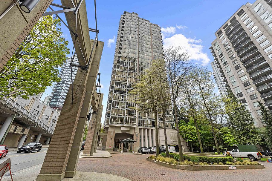2102 930 Cambie Street Vancouver, BC - 24