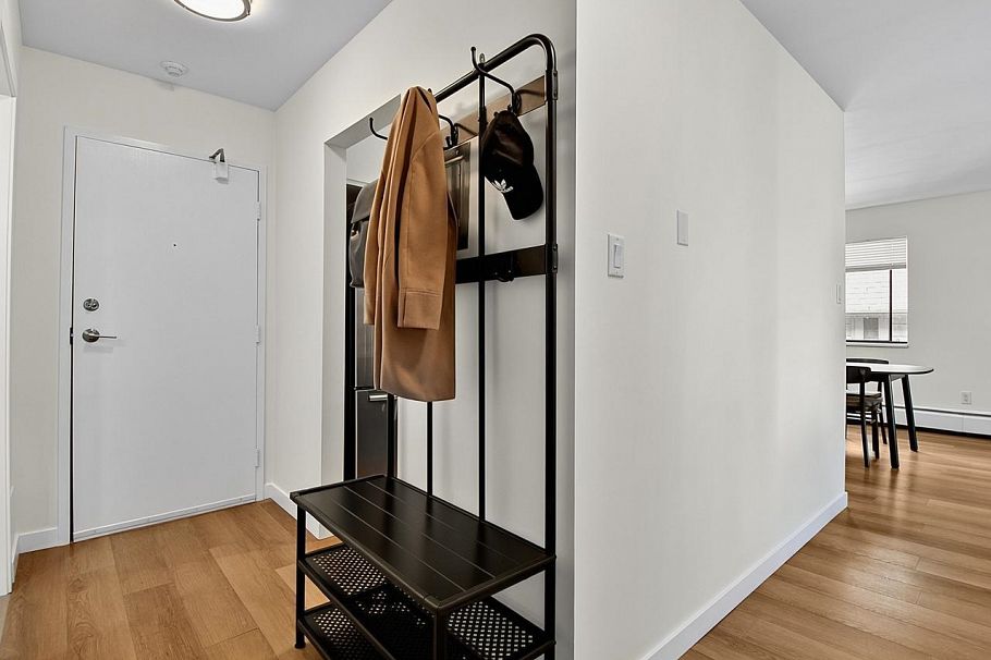330 1844 W 7th Avenue Vancouver, BC - 10