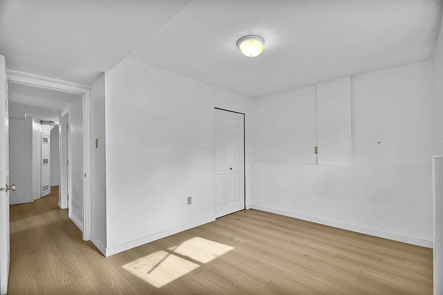 1020 E King Edward Avenue Vancouver, BC - 31
