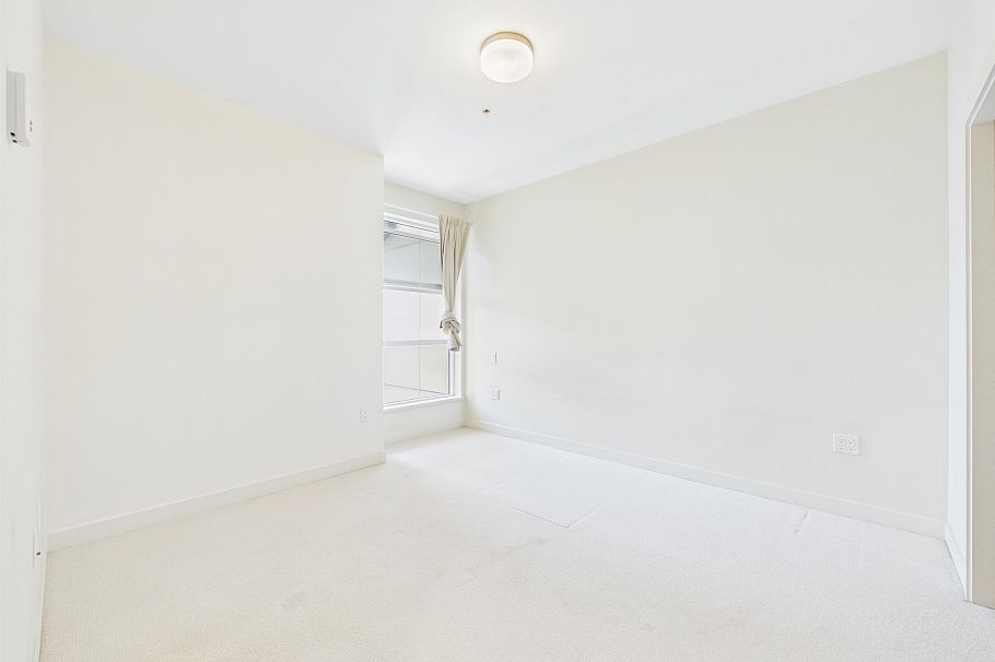 605 5981 Gray Avenue Vancouver, BC - 17