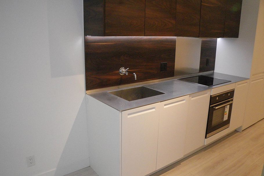 501 1133 Hornby Street Vancouver, BC - 5