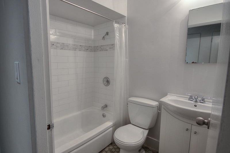 206 1540 HARO STREET, Vancouver BC V6G 1G5 Vancouver, BC - 4