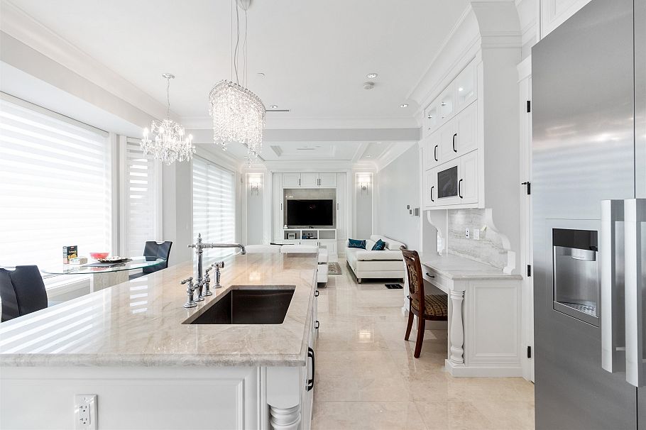 1196 W 48th Avenue Vancouver, BC - 16