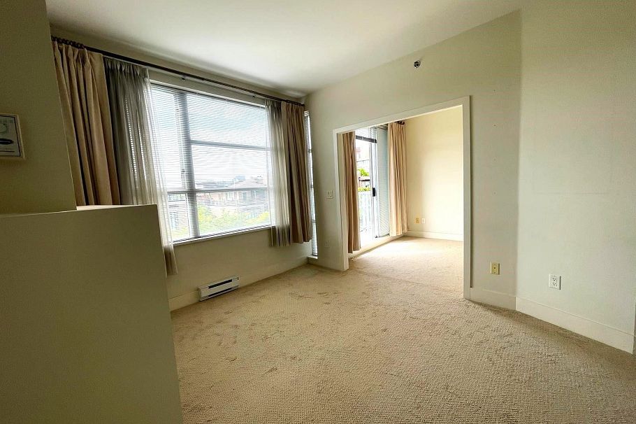 404 2655 Cranberry Drive Vancouver, BC - 2