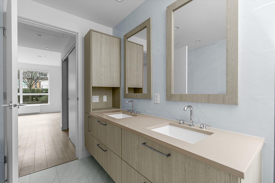 102 747 E 3rd Street North Vancouver, BC - 15