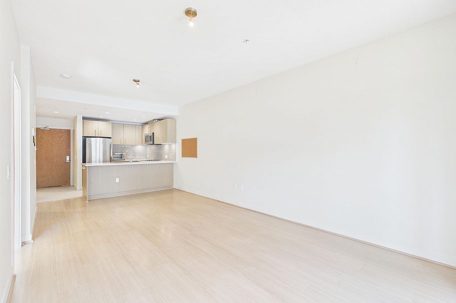 605 5981 Gray Avenue Vancouver, BC - 13