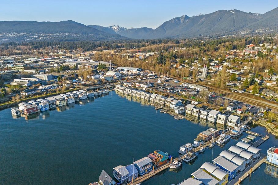 20 415 W ESPLANADE AVENUE, North Vancouver BC V7M 1A6 North Vancouver, BC - 3
