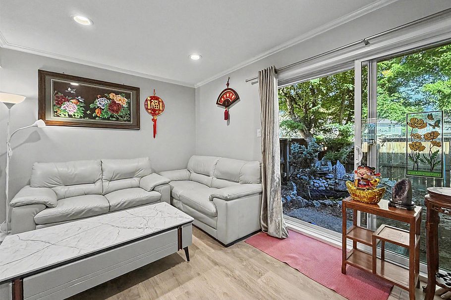 6878 Arlington Street Vancouver, BC - 9