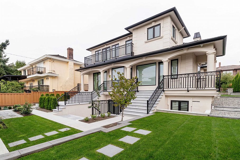 1196 W 48th Avenue Vancouver, BC - 38