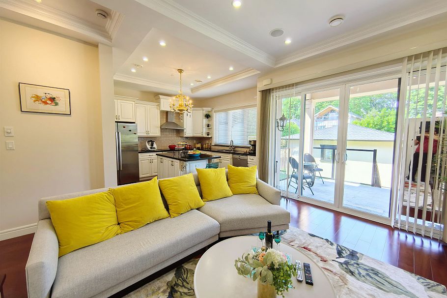 3575 W 23rd Avenue Vancouver, BC - 13