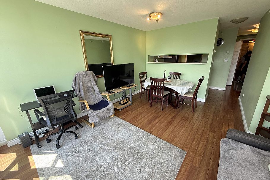 606 1188 Richards Street Vancouver, BC - 10