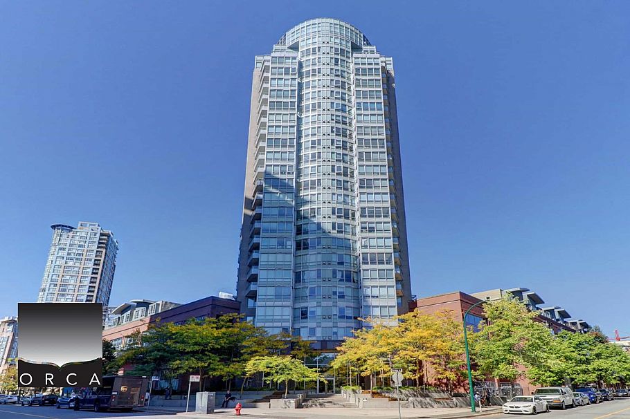 2006 63 KEEFER PLACE, Vancouver BC V6B 6N6 Vancouver, BC - 1