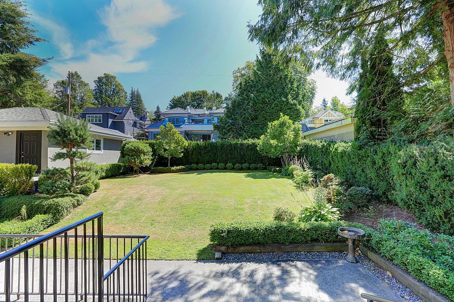 4538 Angus Drive Vancouver, BC - 35