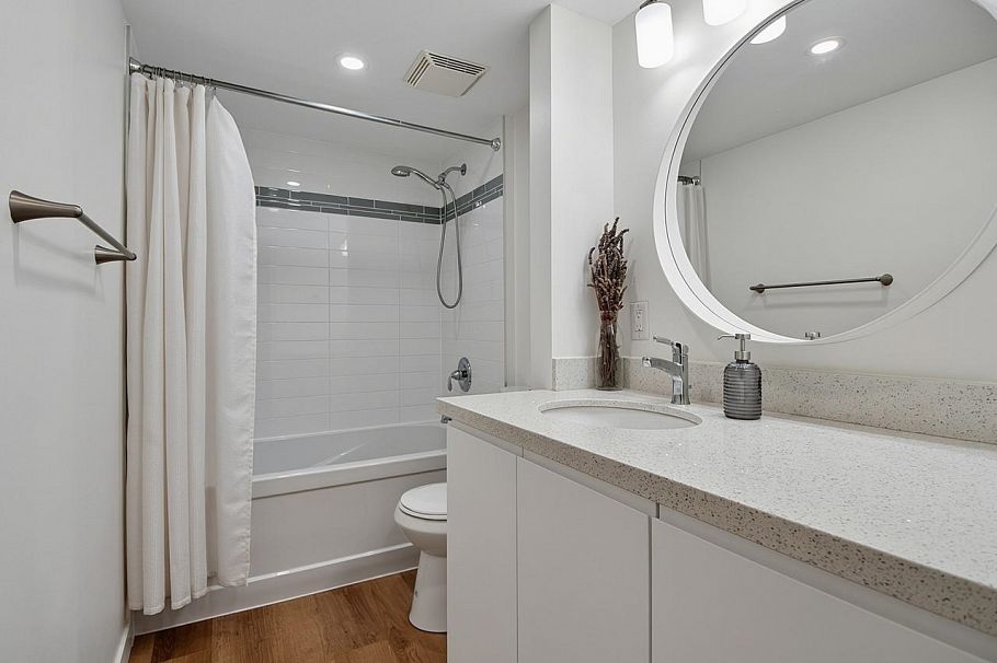 330 1844 W 7th Avenue Vancouver, BC - 14