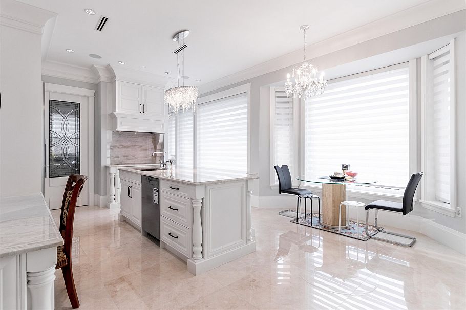1196 W 48th Avenue Vancouver, BC - 13