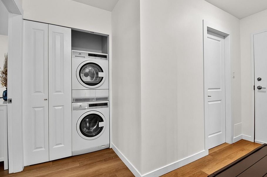 330 1844 W 7th Avenue Vancouver, BC - 16