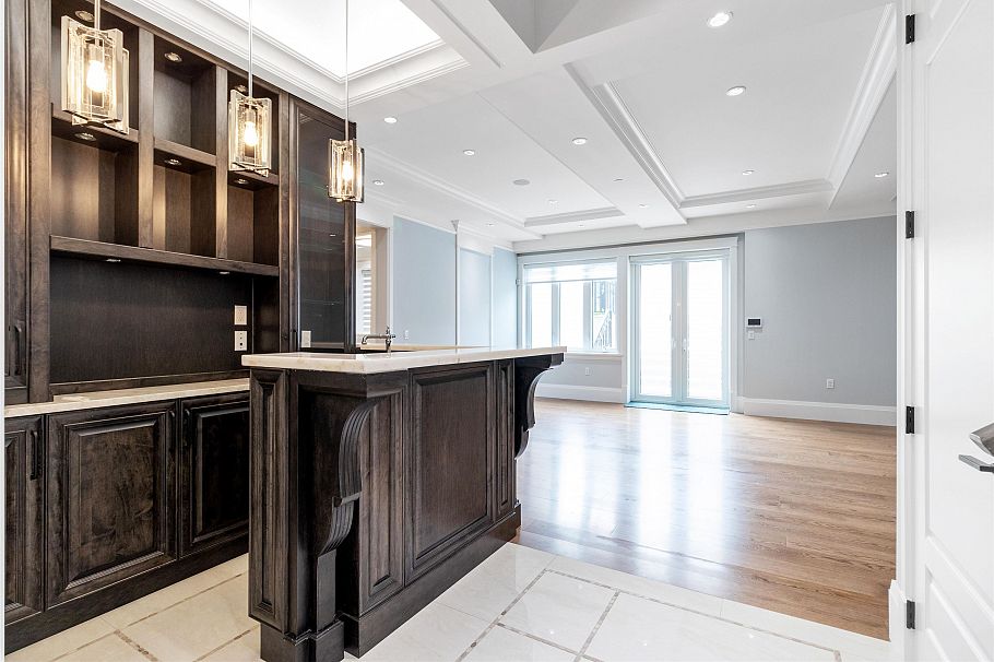 1196 W 48th Avenue Vancouver, BC - 26