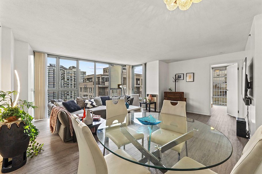 2102 930 Cambie Street Vancouver, BC - 2