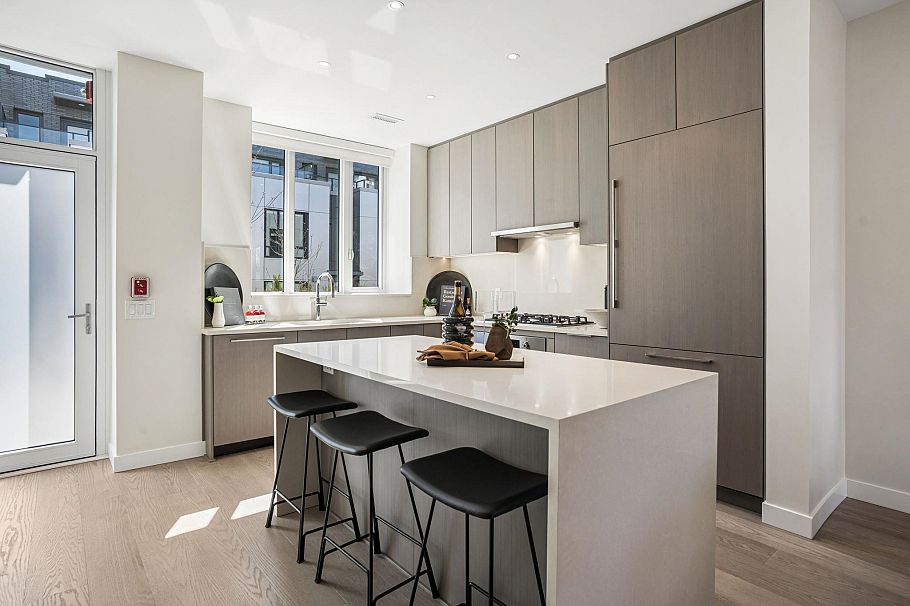 1 6138 Birney Avenue Vancouver, BC - 11
