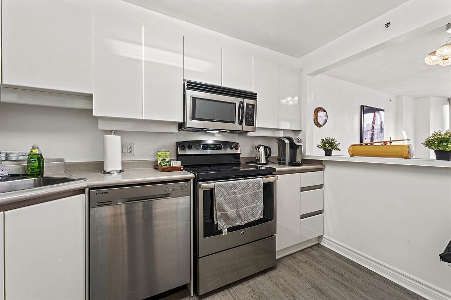 2102 930 Cambie Street Vancouver, BC - 5
